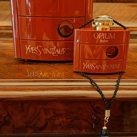 Opium edt and Parfum (V...