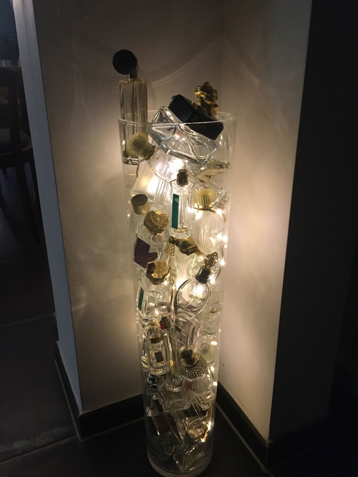 Neue Parfumlampe März 2022