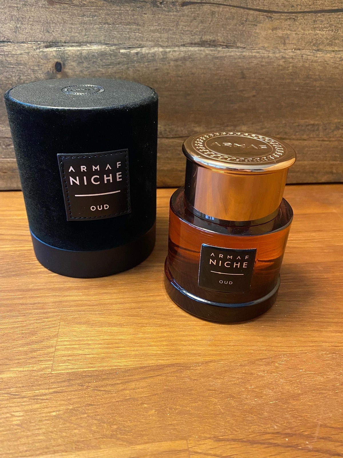 Armaf Niche Oud