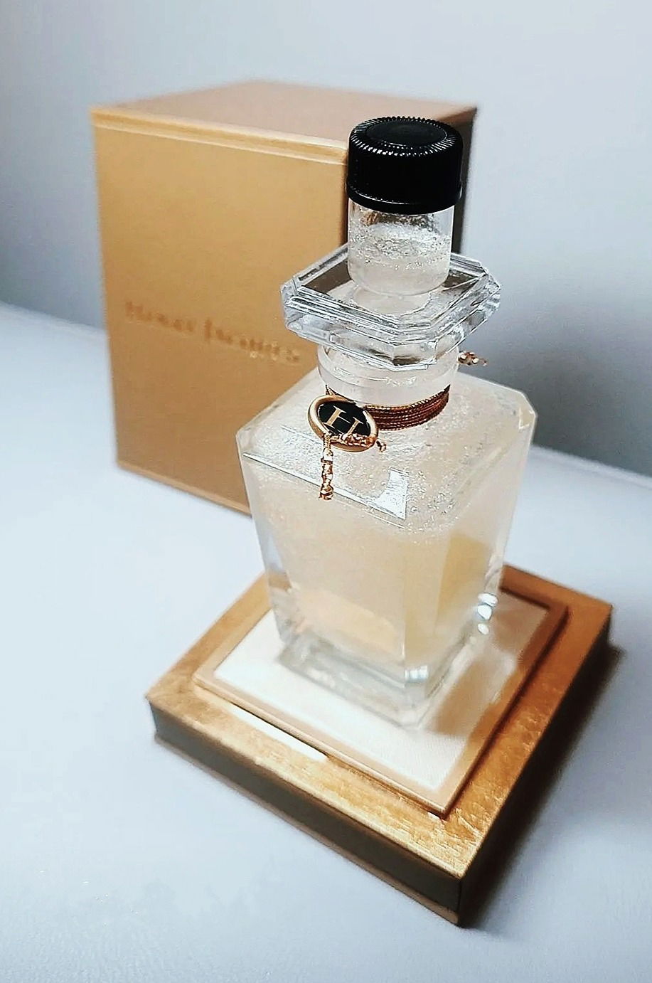 Noch nie so viel Übung gebraucht, um exakt das gewünschte Volumen einer "Flüssigkeit" zu entnehmen 😵‍💫😂