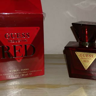 Guess, seductive Red