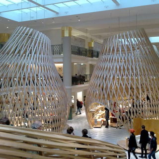 Hermès, 17 Rue de Sèv...