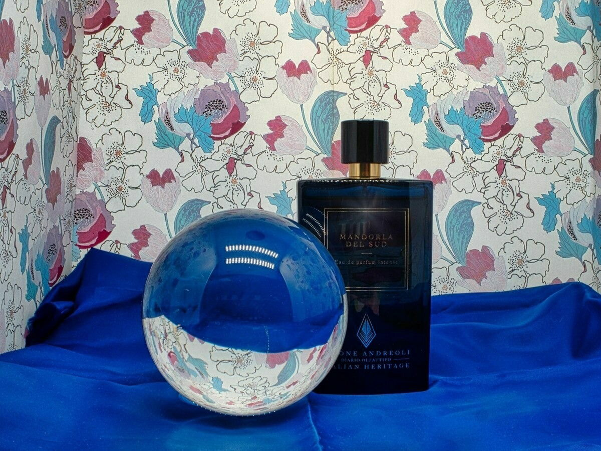 Mandorla Del Sud von Simone Andreoli