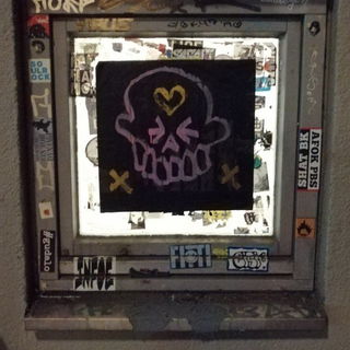 berliner Kellerfensterk...