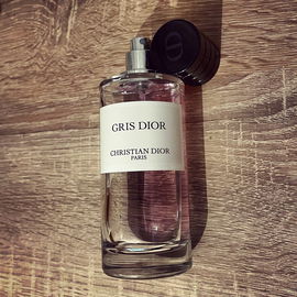 Dior Gris