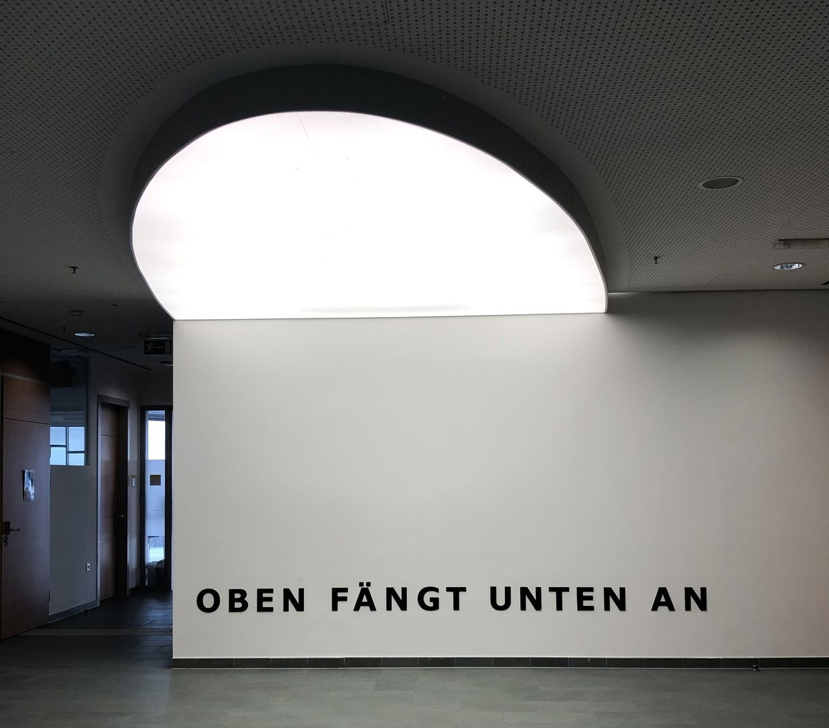 Erinnerung an alle Besucher*innen im 15. Stock.