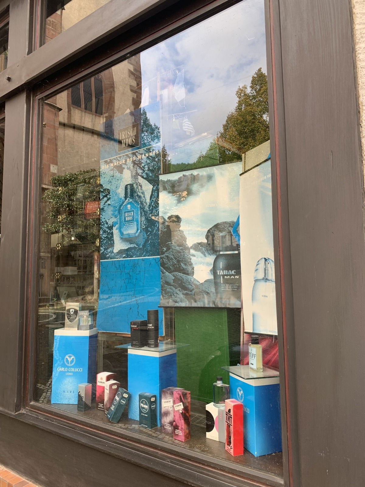 …wunderschöne alte nostalgische Drogerie!