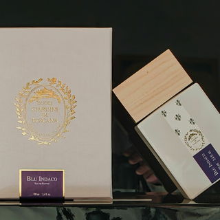 Blu Indaco von Ducci Gi...