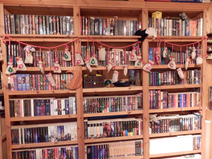 Für Angua: Habe ich nicht einen wunderschönen Adventskalender?! :-D