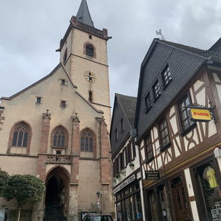 Lorch am Rhein… dort ...