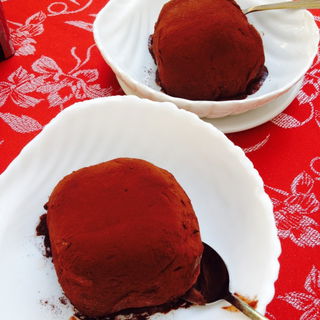 Berühmte Tartufo Eis i...