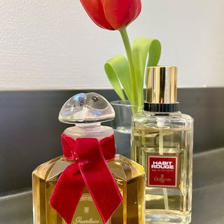 Habit Rouge Extrait Bas...