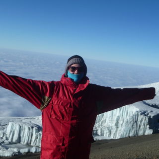 auf dem Gipfel des Kili...