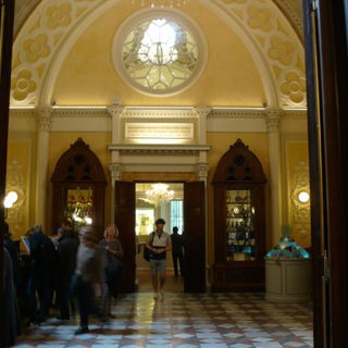 Officina Profumo Farmac...