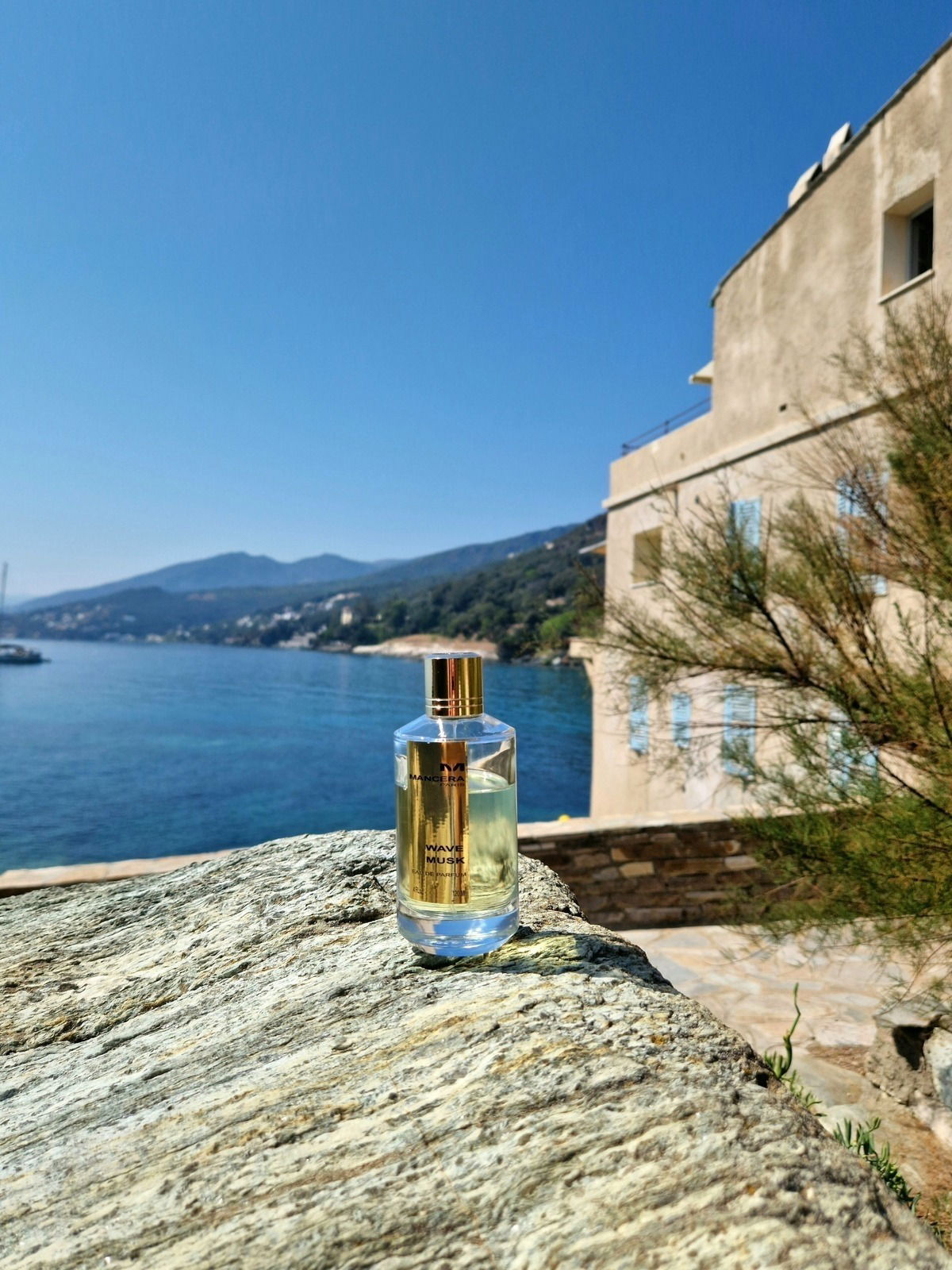 Korsika, Erbalunga, 34° - Memory in a Bottle