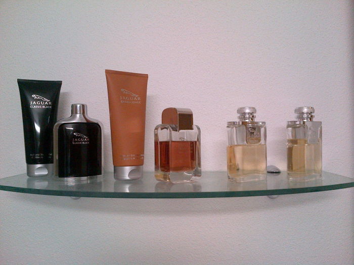 Classic Black, Excellence, Jaguar Prestige von Jaguar