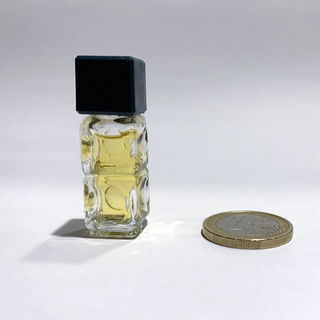 https://www.parfumo.de/...