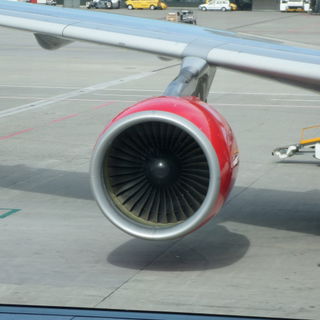 Triebwerk einer Boeing ...