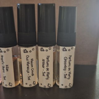 hier auf Parfumo gekauf...