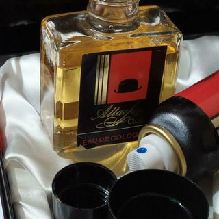 Attache Club - Gift box...