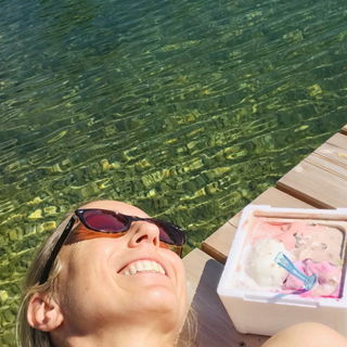 ...Eis essen de luxe......