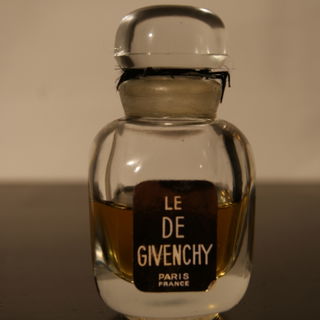 Givenchy Le De Pure Par...