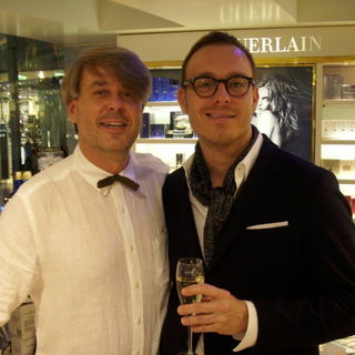 Champagner in den Galer...