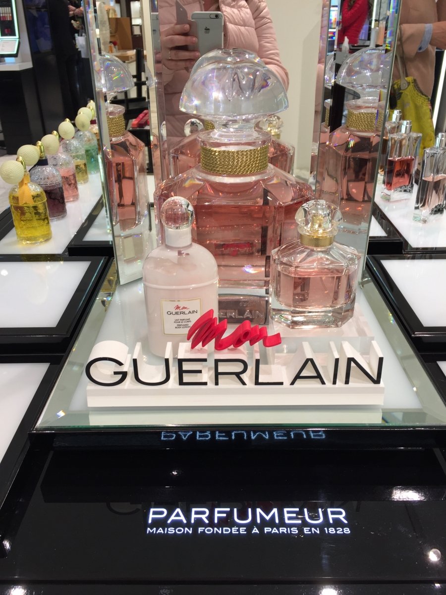 Guerlain Bijenkorf Amsterdam