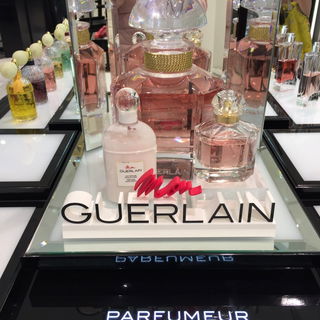 Guerlain Bijenkorf Amst...
