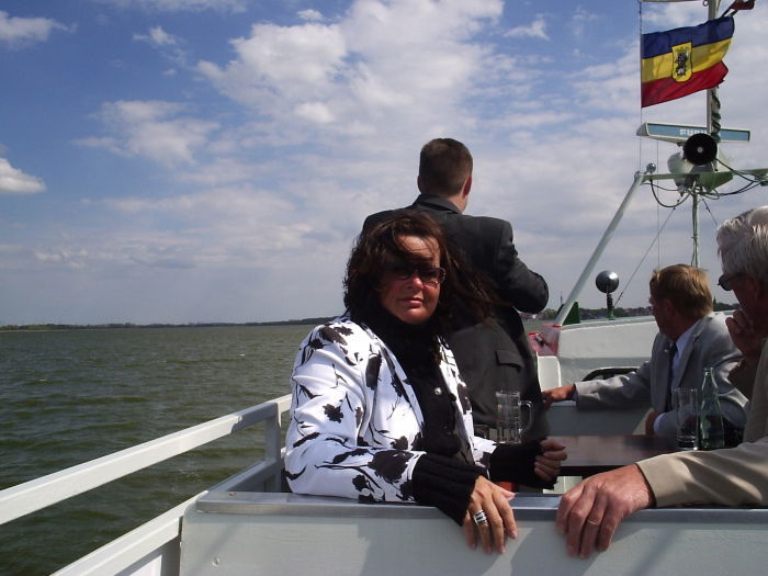 mit Familie bei einer Bültenfahrt auf dem Bodden...