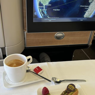 Kaffee und Eclairs auf ...