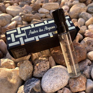 Ambre de Abysses von Ho...