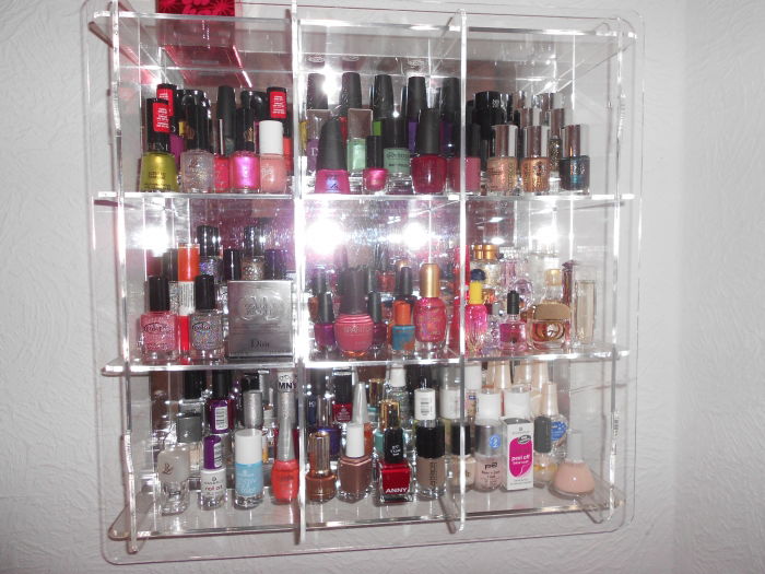 Meine Nagellack und Miniatur Flakon Sammlung ;-)