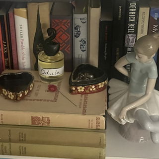 Ballet themed shelf