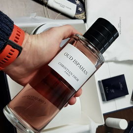 Oud Ispahan sharing 1.1...