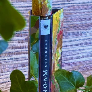 Gestalteter Flakon THE ...