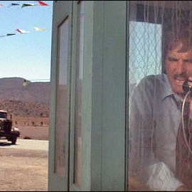 "Duell". Dennis Weavers...