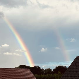 Somewhere over the Rain...