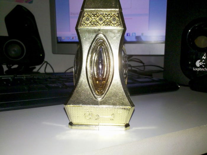 "Barq" von Al Haramain. Füllstand 1.