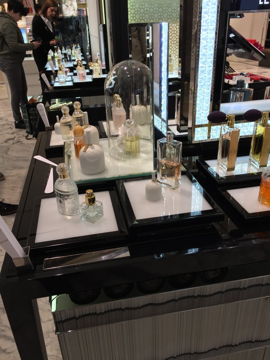 Guerlain Bijenkorf Amsterdam