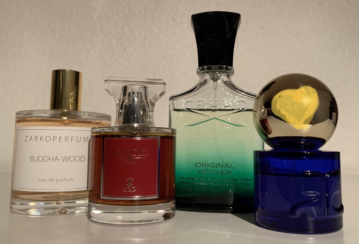 Buddha Wood + Ryder + Vetiver + Courrèges in Blue