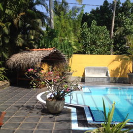 House of Lotus am Pool...