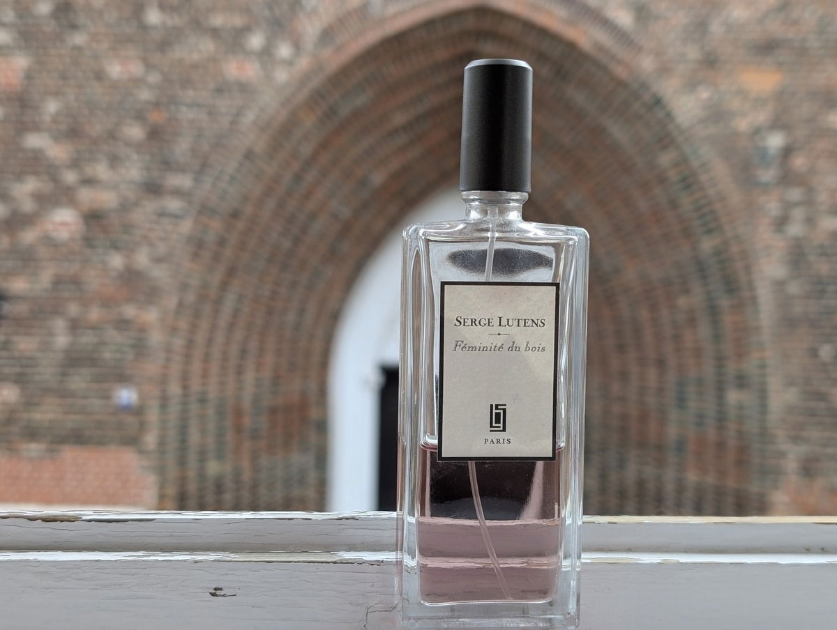 Serge Lutens Féminité du Bois
