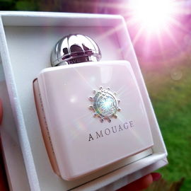 AMOUAGE Love TUBEROSE...