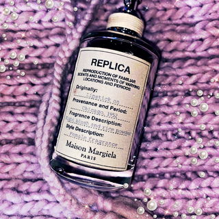 Replica-Lipstick on Mai...