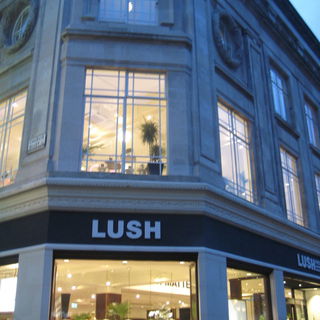 12.19, Lush Liverpool...