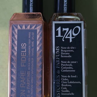 Histoires de Parfums - ...