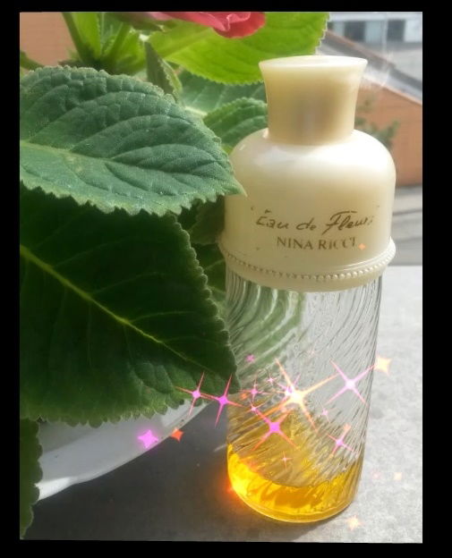 Nina Ricci Eau de Fleurs