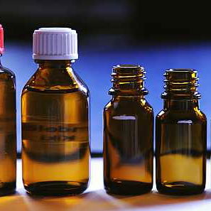 allerlei Braunglasflasc...