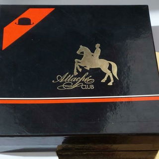Attache Club - Gift box...
